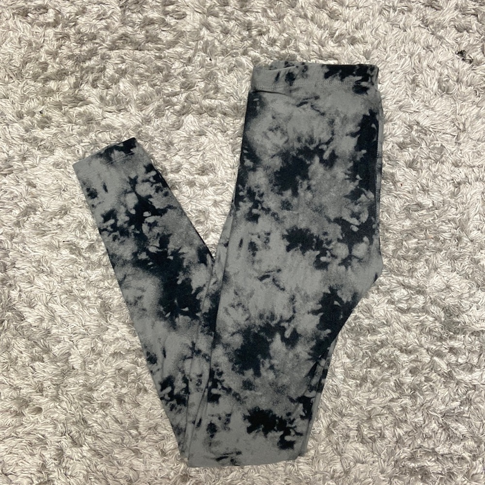 Black and Gray Marbled Leggings